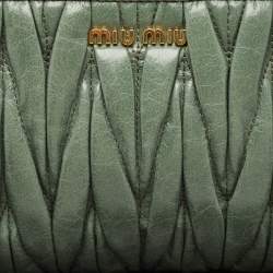 Pre Owned Miu Miu Light Green Matelassé Leather Zip Clutch