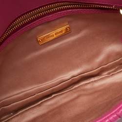 مملوكة مسبقًا Miu Miu Fuchsia Matelasse Leather Small Crystal Flap Shoulder Bag