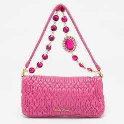 مملوكة مسبقًا Miu Miu Fuchsia Matelasse Leather Small Crystal Flap Shoulder Bag