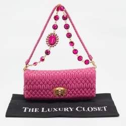 مملوكة مسبقًا Miu Miu Fuchsia Matelasse Leather Small Crystal Flap Shoulder Bag