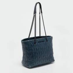 Pre Owned Miu Miu Blue Vitello Shine Matelassé Leather Chain Tote