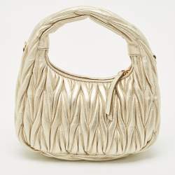 Pre Owned Miu Miu Gold Matelassé Leather Small Wander Hobo