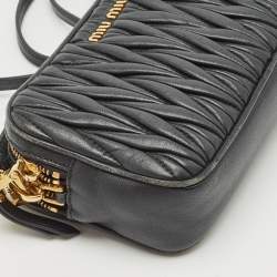 Pre Owned Miu Miu Black Matelassé Leather Double Zip Crossbody Bag