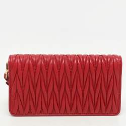 Miu Miu Red Matelassé Leather Wallet On Chain