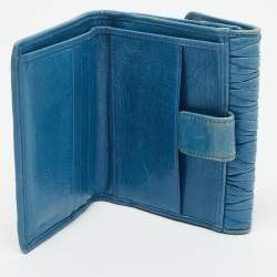 Pre Owned Miu Miu Blue Matelassé Leather Flap French Wallet