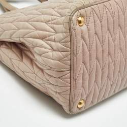 Pre Owned Miu Miu Light Pink Matelasse Leather Bow Tote