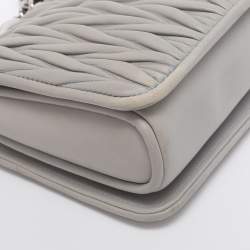 Pre Owned Miu Miu Grey Matelasse Leather Club Shoulder Bag