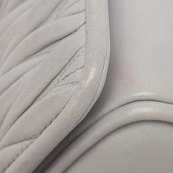 Pre Owned Miu Miu Grey Matelasse Leather Club Shoulder Bag