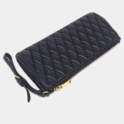 Pre Owned Miu Miu Black Leather clutch