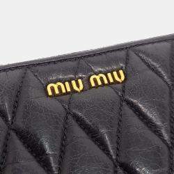 Pre Owned Miu Miu Black Leather clutch