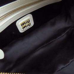 Pre Owned Miu Miu Miu Arcadi Matelasse Handbag Calfskin