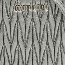 Pre Owned Miu Miu Silver Matelasse Leather Phone Holder Crossbody Bag