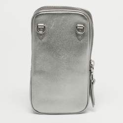 Pre Owned Miu Miu Silver Matelasse Leather Phone Holder Crossbody Bag