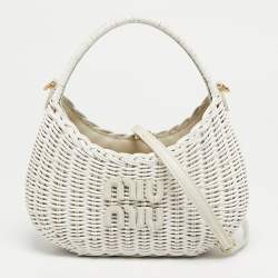 مملوكة مسبقًا Miu Miu Wander White Wicker Bag