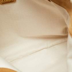 Pre Owned حقيبة آيفي ميوميو شامواه بيج / أبيض مائل للصفرة وكروشيه