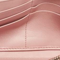 مملوكة مسبقًا محفظة بسلسلة ميو ميو جلد مبطنة كريستال أحمر