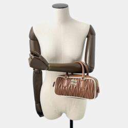 مملوكة مسبقًا حقيبة ميوميو جلد عادي أركادي