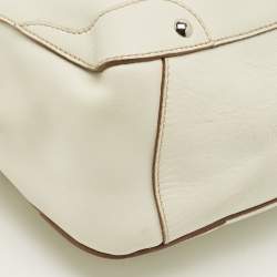 Pre Owned Miu Miu Floral Cut Off White Leather Hobo