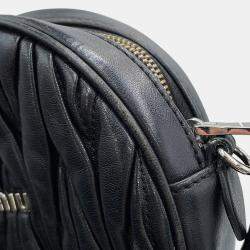 مملوكة مسبقًا Miu miu Matelasse Round Shoulder Bag Black Nappa Leather
