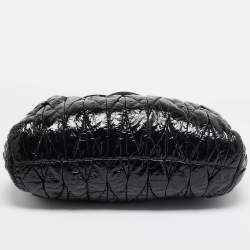 مملوكة مسبقًا Miu Miu Black Matelasse Patent Leather Open Tote