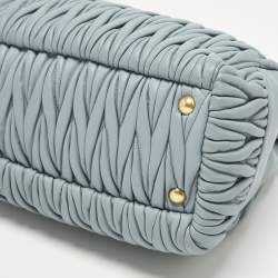 مملوكة مسبقًا Miu Miu Light Blue Matalasse Leather Zip Satchel