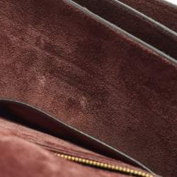 Pre Owned حقيبة يد علوية ميو ميو غطاء دفع قفل جلدي مادراس عنابي