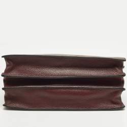 Pre Owned حقيبة يد علوية ميو ميو غطاء دفع قفل جلدي مادراس عنابي