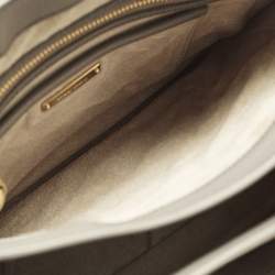 مملوكة مسبقًا Miu Miu Pushlock Grey Madras Leather Tote