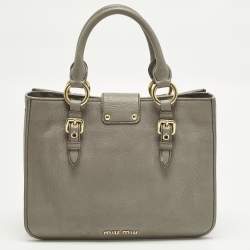 مملوكة مسبقًا Miu Miu Pushlock Grey Madras Leather Tote
