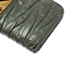 Miu Miu Green Matelasse Leather Clasp Lock Wallet