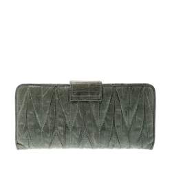 Miu Miu Green Matelasse Leather Clasp Lock Wallet