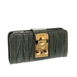 Miu Miu Green Matelasse Leather Clasp Lock Wallet