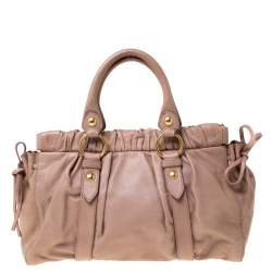 مملوكة مسبقًا Miu Miu Beige Leather Gathered Tote 