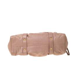 مملوكة مسبقًا Miu Miu Beige Leather Gathered Tote 