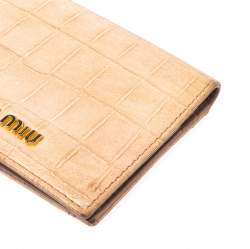 Pre Owned Miu Miu Beige Croc Embossed Leather Bifold Card Holder