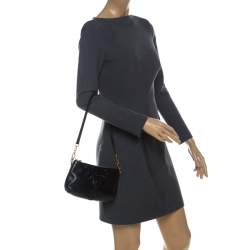 Pre Owned Miu Miu Black Leather Bow Pochette Bag