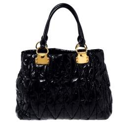Pre Owned Miu Miu Black Matelassé Patent Leather Tote