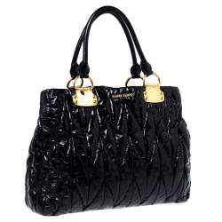 Pre Owned Miu Miu Black Matelassé Patent Leather Tote