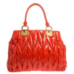 Miu Miu Coral Textured Patent Leather Tote 