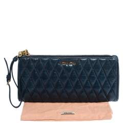 Pre Owned Miu Miu Blue Diamond Quilted Leather Zip Wristlet Clutch