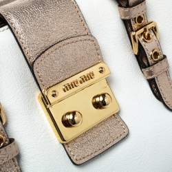 مملوكة مسبقًا Miu Miu White/Metallic Peach Leather Madras Tote