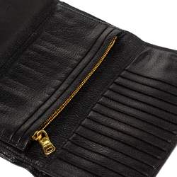مملوكة مسبقًا Miu Miu Black Leather Madras Flap Wallet