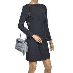 مملوكة مسبقًا Miu Miu Grey Matelasse Leather Medium Club Shoulder Bag