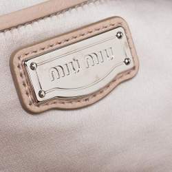 Pre Owned حقيبة شوبر ميو ميو فينيكس جلد بيج بسحاب