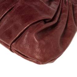 Pre Owned Miu Miu Burgundy Matelasse Leather Clutch