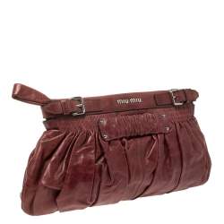 Pre Owned Miu Miu Burgundy Matelasse Leather Clutch