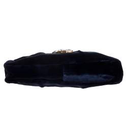 مملوكة مسبقًا Miu Miu Navy Blue Velvet Crystal Embellished Clutch