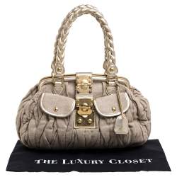 مملوكة مسبقًا حقيبة ميو ميو كانفاس وجلد ماتيلاس بيج / ذهبي