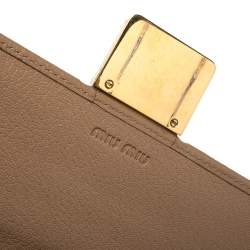 Miu Miu Cream/Beige Leather Wallet On Chain