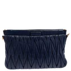 Pre Owned حقيبة كلتش ميو ميو جلد ماتيلاس أزرق كحلي بإطار